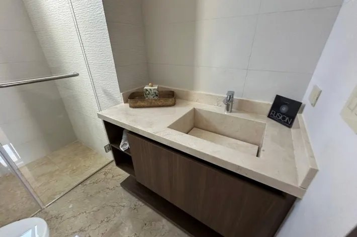 Venta de apartamento en The Colonial, Santa María