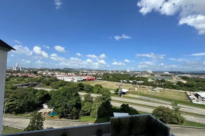 Venta de apartamento en The Colonial, Santa María