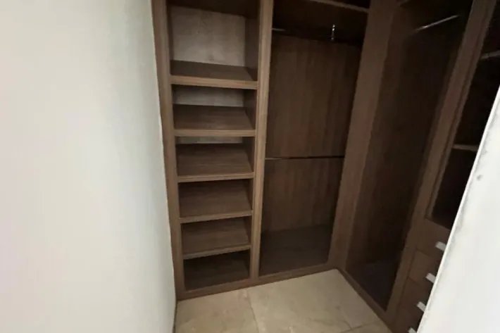 Venta de apartamento en The Colonial, Santa María