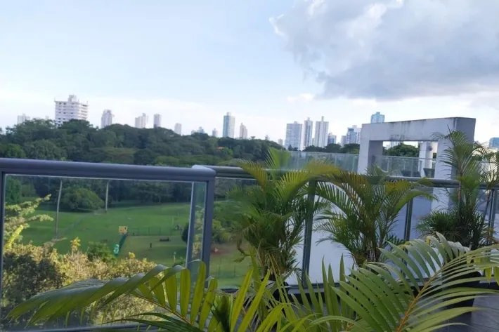 Se vende apartamento en Carrasquilla, Panamá
