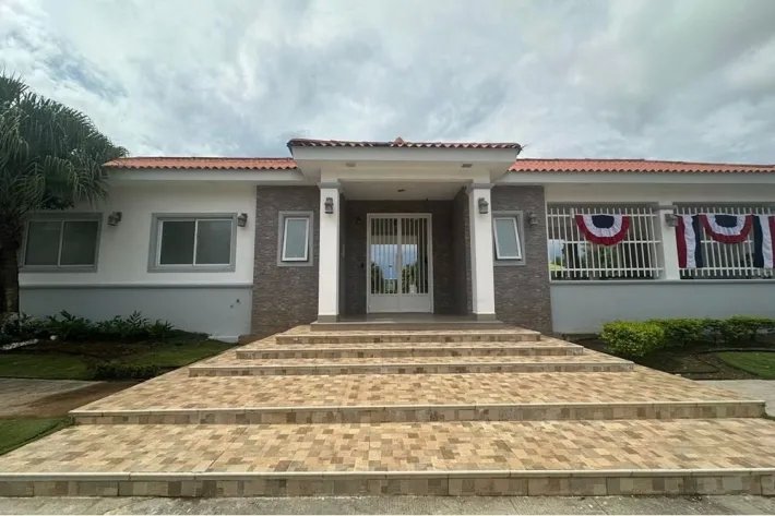 House for rent in Versalles Oeste, La Chorrera