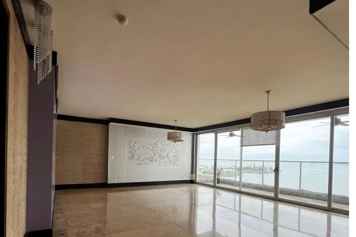 Apartamento en venta en Punta Pacífica, Panamá