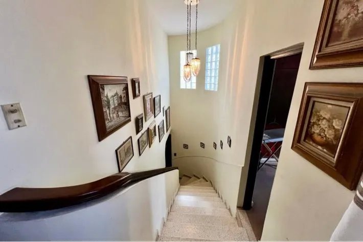 Venta de casa de 3 niveles en Hato Pintado, Panamá