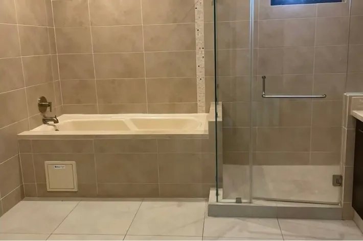 Se vende apartamento en PH Embassy Gardens, Clayton