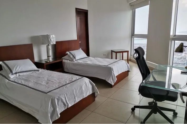 Venta de apartamento en Avenida Balboa, Panamá