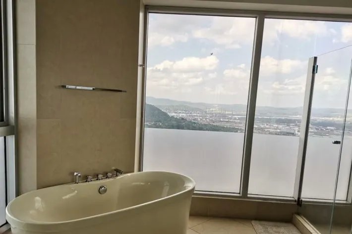 Venta de apartamento en Avenida Balboa, Panamá