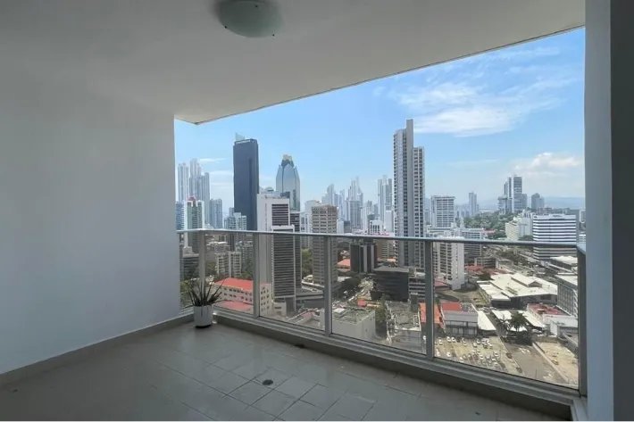 Apartment for sale in Obarrio, Panama