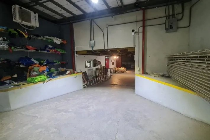 Alquiler de bodega en La Locería, Betania