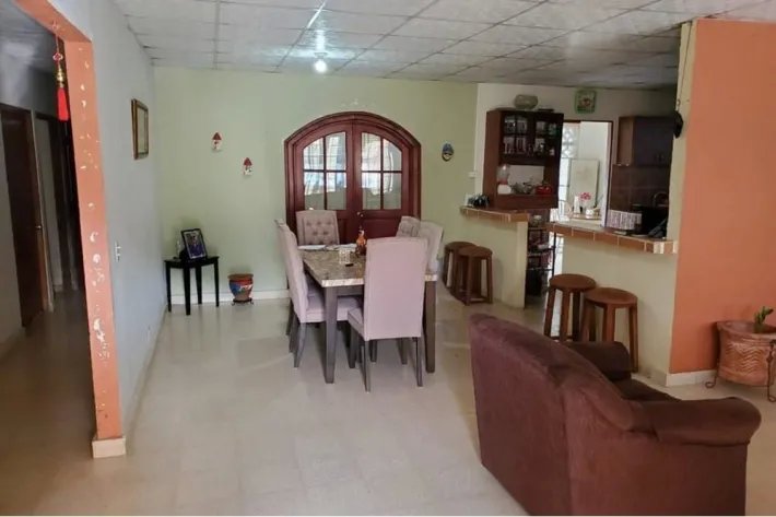 Se vende casa en Barrio Colón, La Chorrera