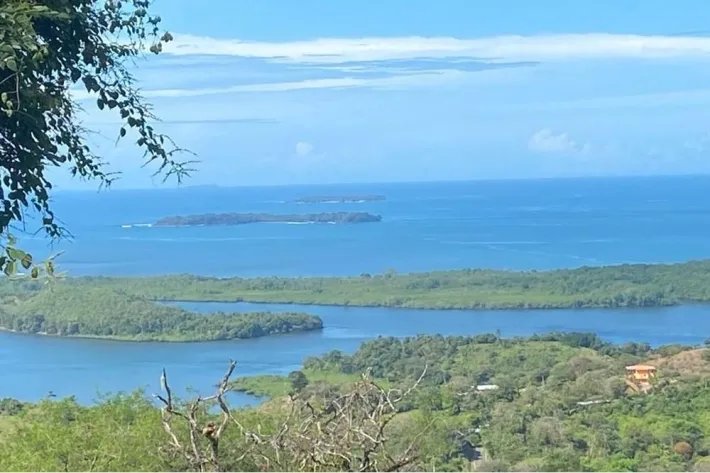 15 HECTARES (37.06 ACRES) WITH PANORAMIC OCEAN VIEW FOR SALE, PIXVAE, VERAGUAS.