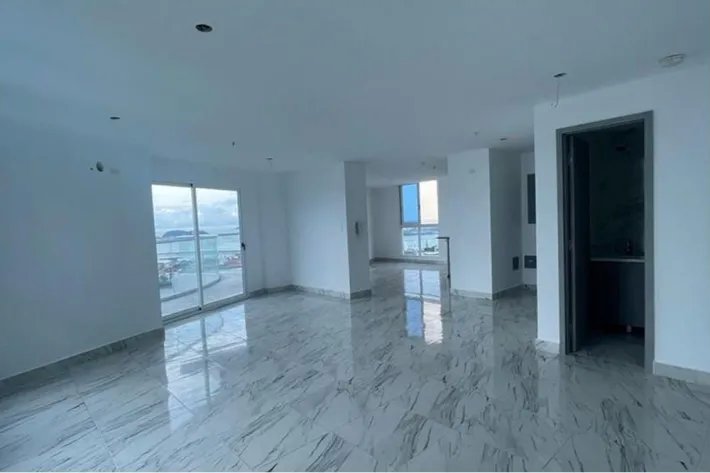 Se vende apartamento en Avenida Balboa, Panamá