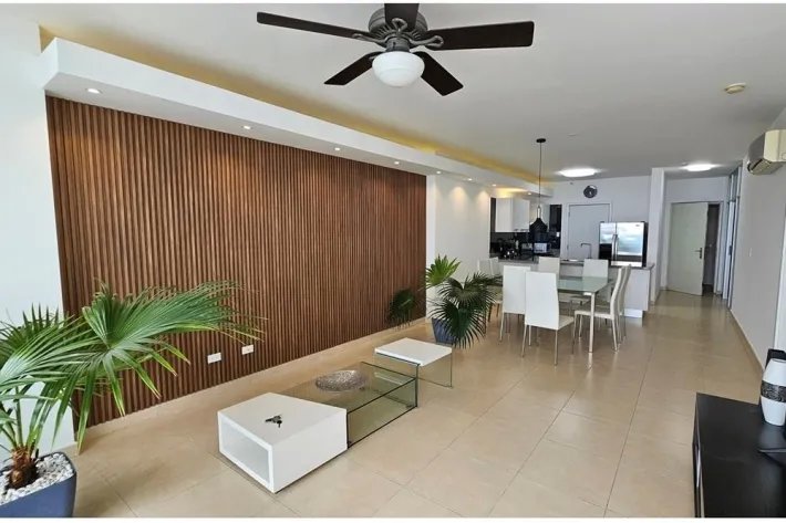 Se vende apartamento en PH Waters On The Bay, Avenida Balboa, Panamá