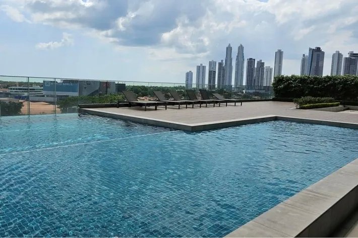 Se alquila apartamento en Santa Maria, PH Greengarden