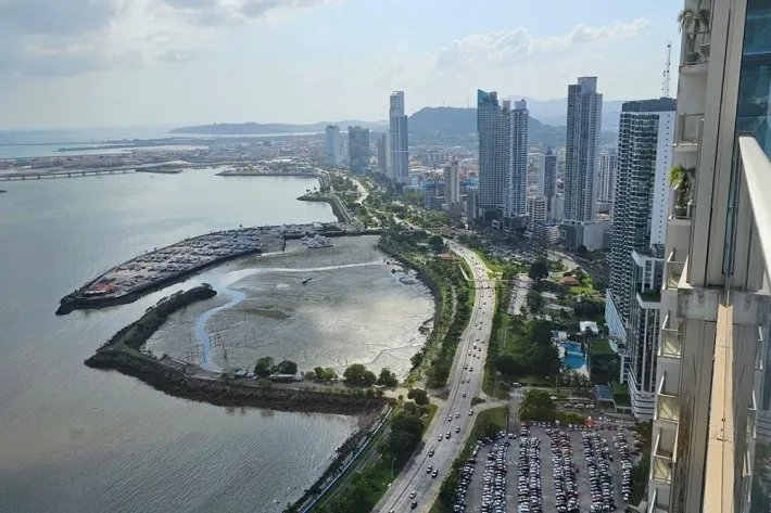 Se alquila apartamento en PH Waters On The Bay, Avenida Balboa