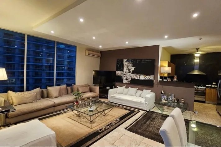 Se alquila apartamento en PH Sky Residences, Avenida Balboa, Panamá