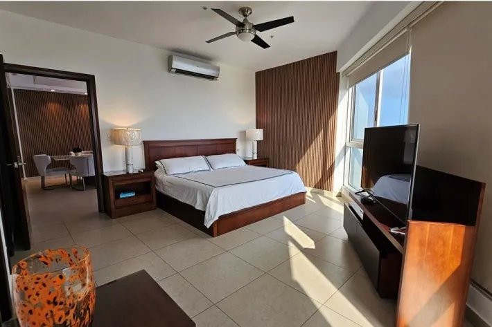 Alquiler de apartamento en PH Rivage, Avenida Balboa