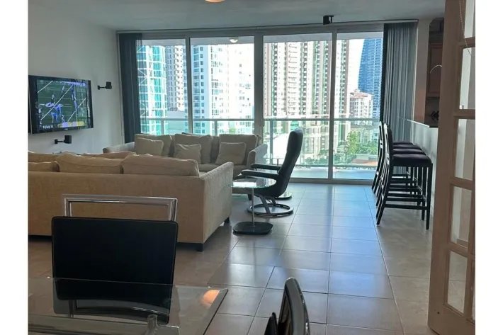 Venta de apartamento en Punta Pacífica, Panamá