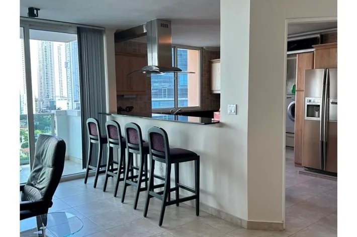 Venta de apartamento en Punta Pacífica, Panamá