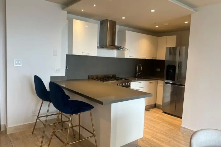 Alquiler de apartamento amoblado en Costa del Este, Panamá