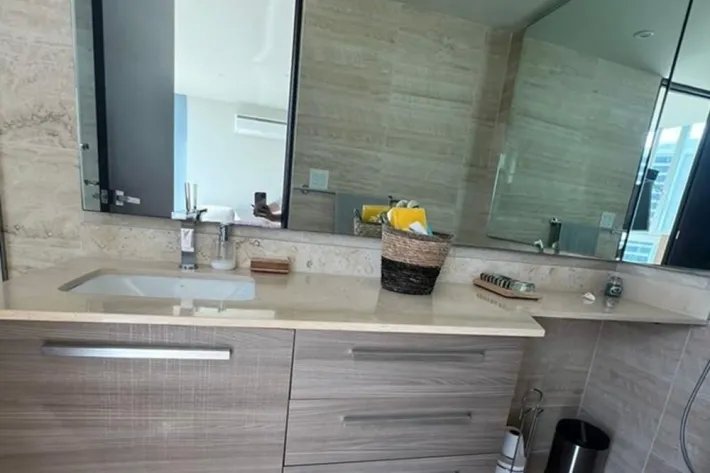 Apartamento amoblado en alquiler con vista al mar, Costa del Este