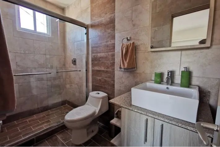 Two-story house for sale in Arraiján, West Panama