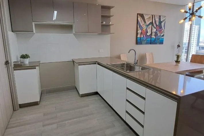 Se vende apartamento en Avenida Balboa, Panamá