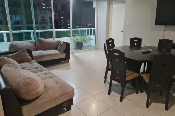 Furnished apartment for sale in Plaza Edison, Tumba Muerto