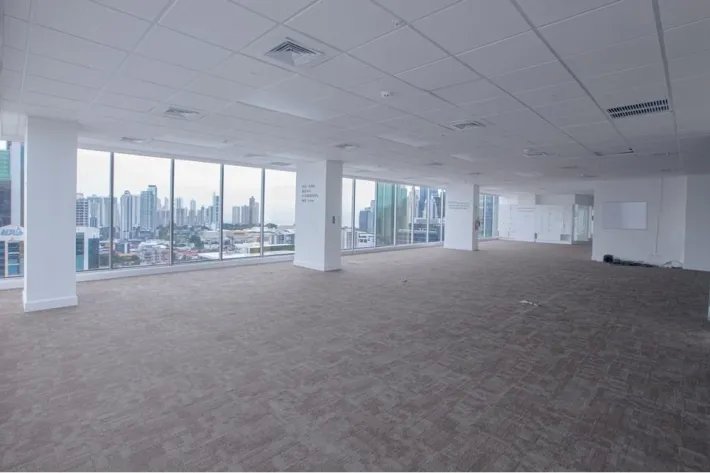 Venta de oficina en Área Bancaria, Obarrio