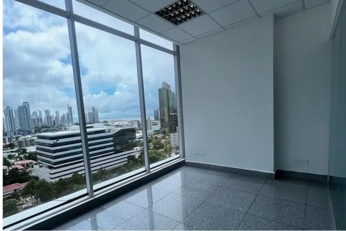 Alquiler de oficina en Área Bancaria, Obarrio