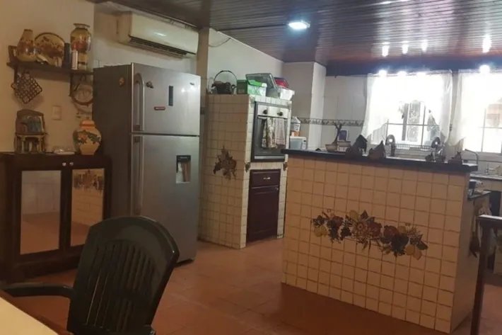 Venta de casa en Llanos de Curundu