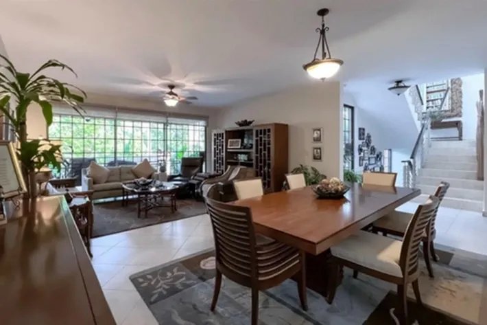 Venta de casa en Cárdenas Village, Panamá
