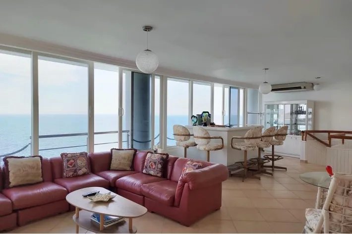 Beach Penthouse for sale in Coronado