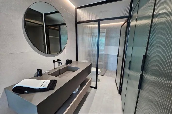 Venta de nuevo apartamento en Marbella