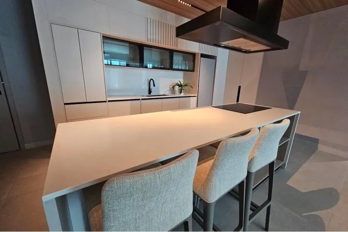 Venta de nuevo apartamento en Marbella