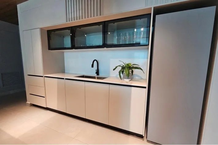 Venta de nuevo apartamento en Avenida Balboa