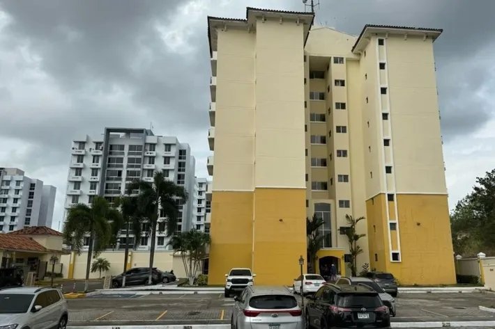 Venta de apartamento en PH Mc Gregor Valley, Condado del Rey