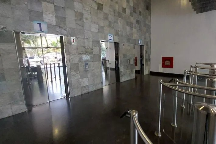 Se vende oficina en Obarrio, Bella Vista