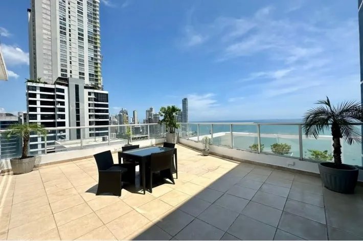 Se vende apartamento en Avenida Balboa