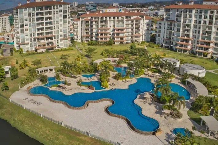 Venta de lujosos apartamentos en Santa María, Panamá