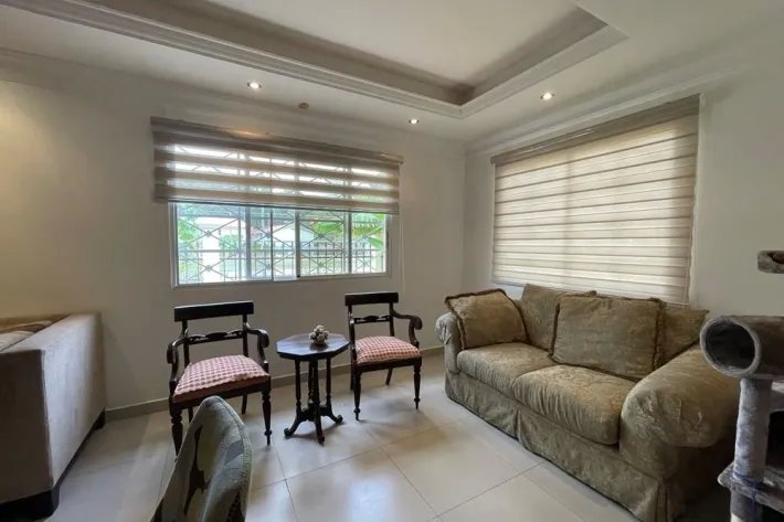 Se vende casa en Cristóbal, Colón