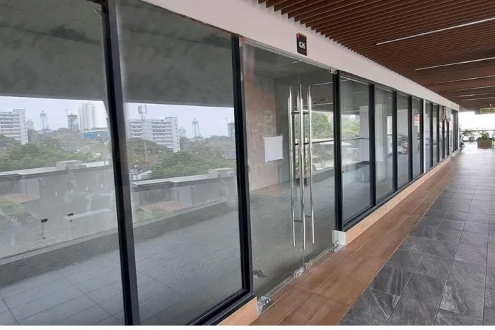 Se alquilan locales comerciales en El Bosque, Panamá