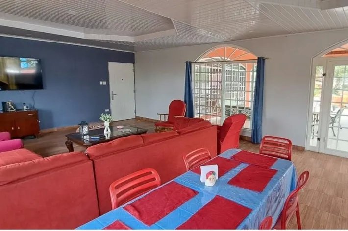 Se vende casa de dos niveles en La Chorrera, Panamá Oeste
