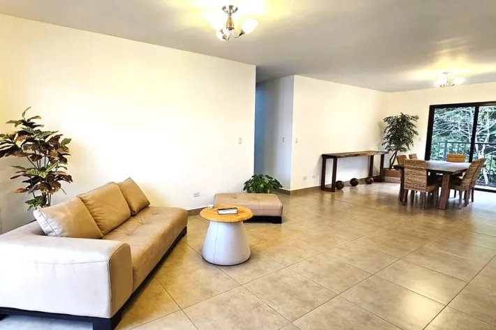 Apartment for sale in Embassy Village, Clayton, Panama