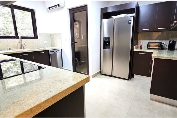 Apartment for sale in Embassy Village, Clayton, Panama