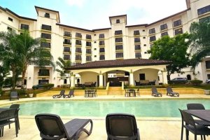 Venta de apartamento en PH Embassy Village, Clayton, Panamá