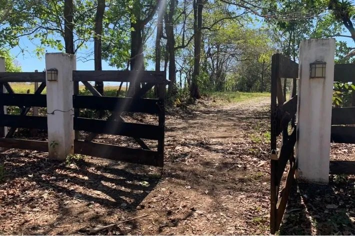Horse and cattle farm for sale in Playa Hicaco, Santa Catalina, Veraguas