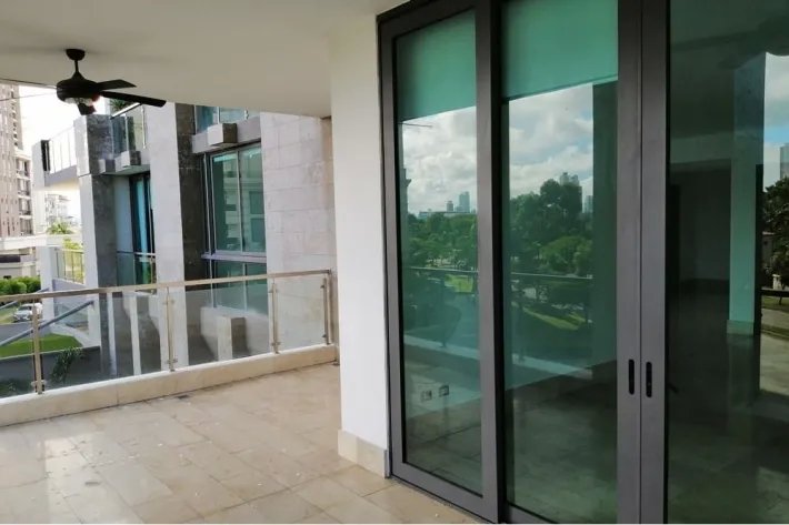 Venta de apartamentos Penthouse en Santa María Golf  Country Club
