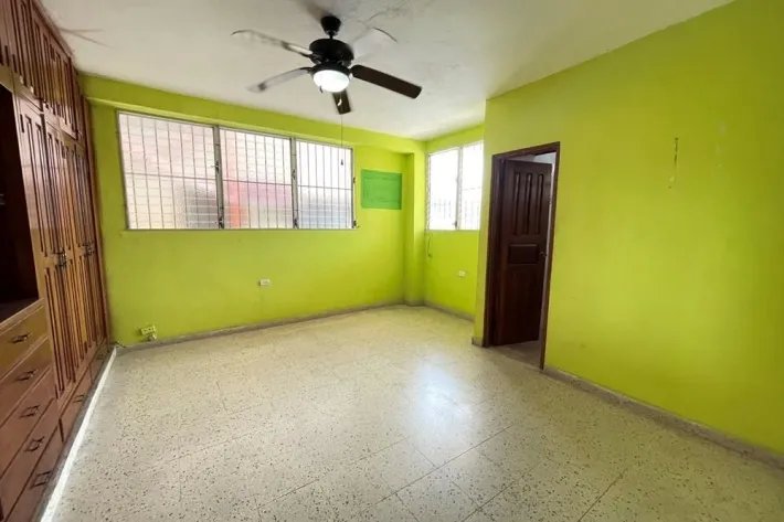 Venta de casa con dos residencias independientes en Betania, Panamá
