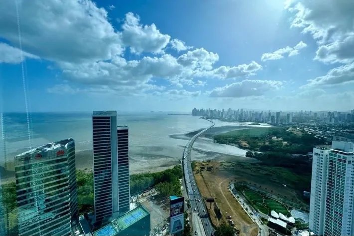 Venta de apartamento en Costa del Este, Panamá
