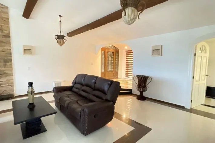 Venta de casa en Cerro Azul, Panamá